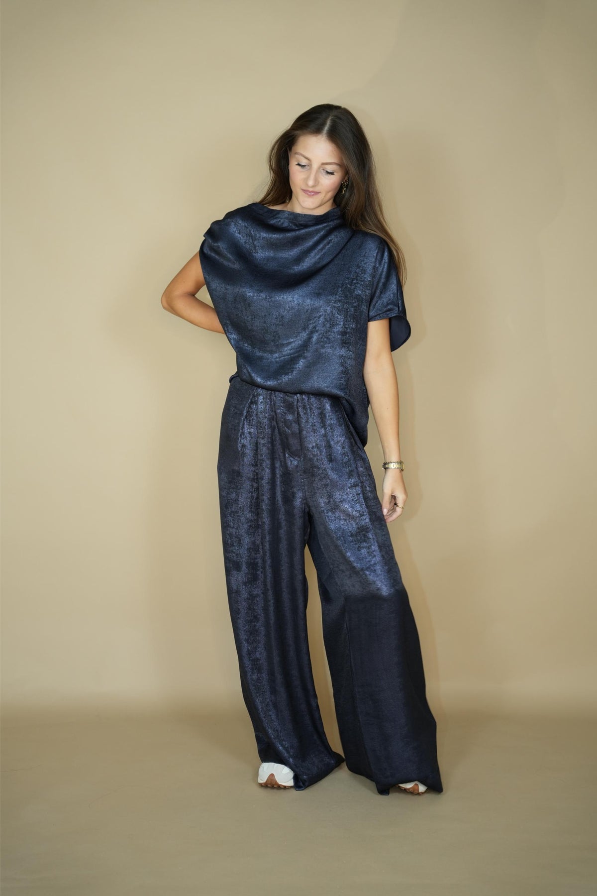 Feline Shiny Sapphire Top