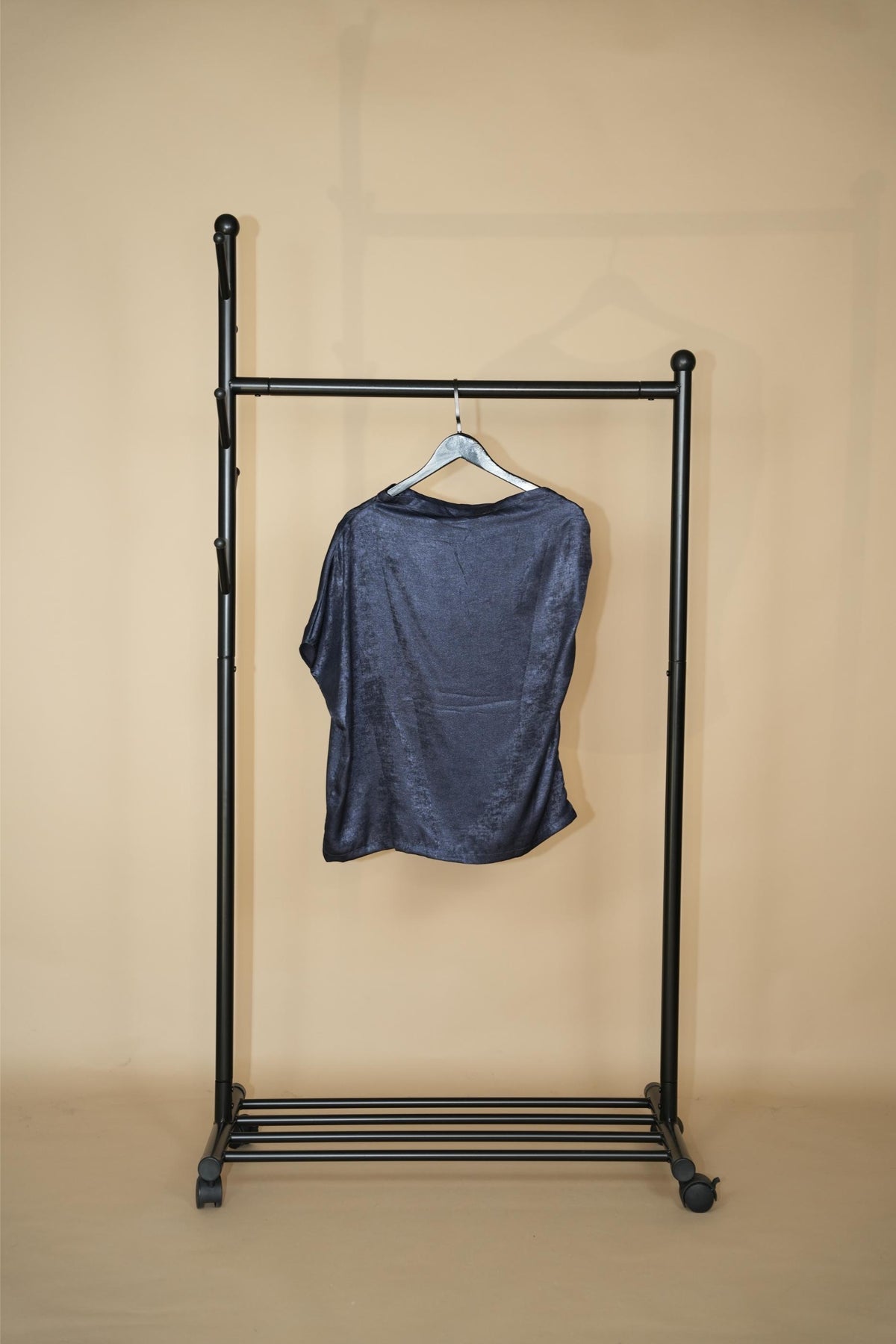Feline Shiny Sapphire Top