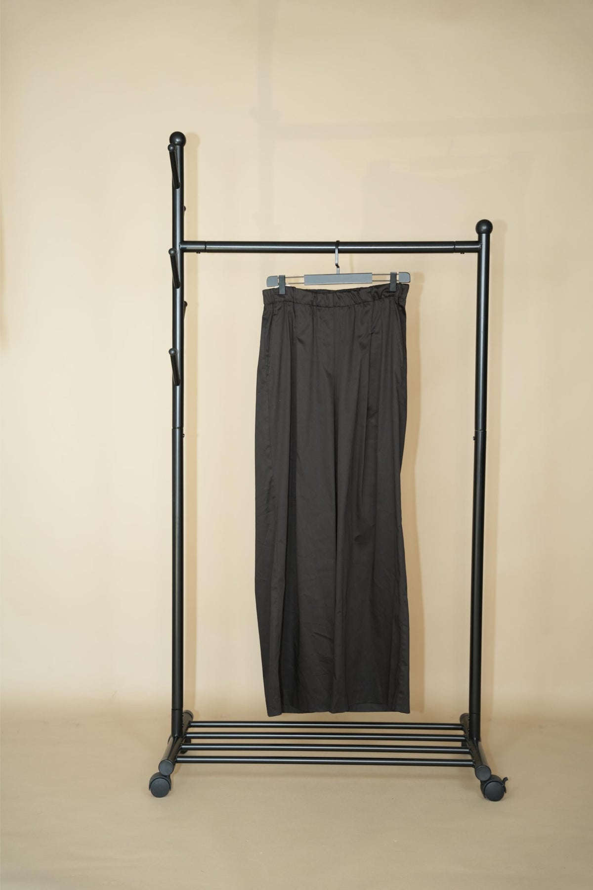 Cotton Satin stretch pant loose - Collection X